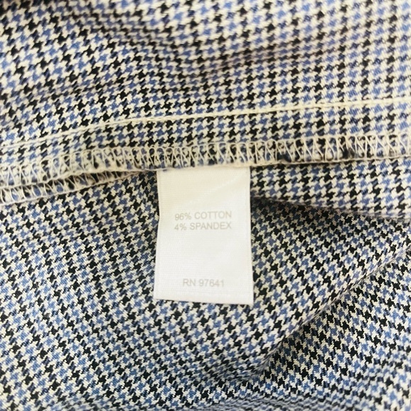 J.Jill. Houndstooth inspired crops. 18 - Picture 3 of 5